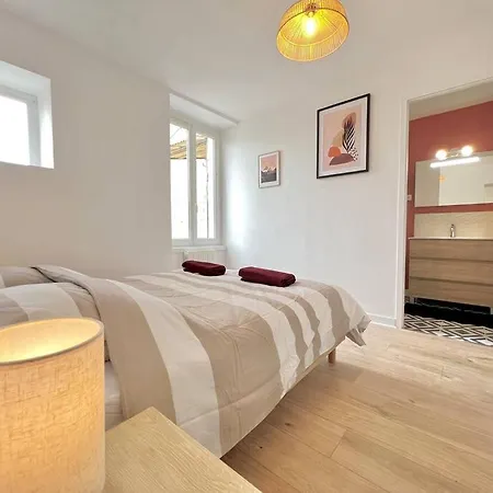 Apartament Le Napoli, Superbe T2 A 5 Min Du Futuroscope *